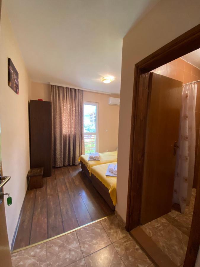 Apartments And Rooms Grande Casa Bar Exterior foto